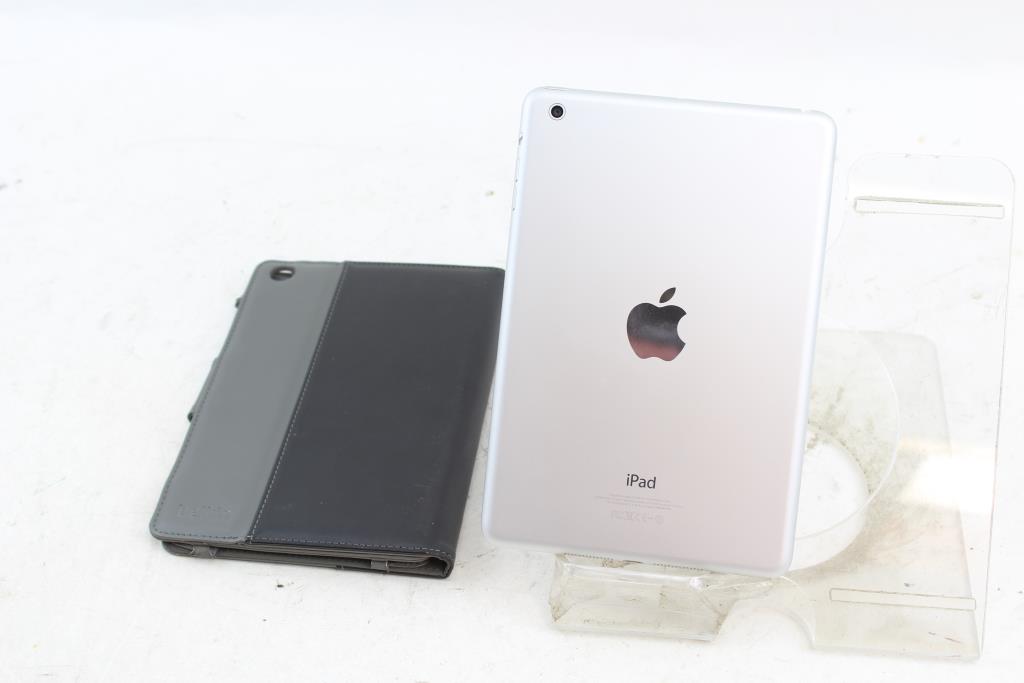 apple mini 1st 16gb wi fi only property room apple mini 1st 16gb wi fi only property room