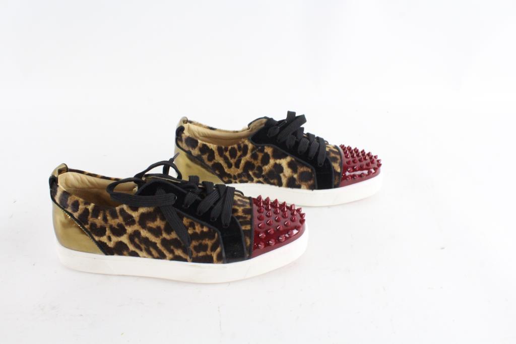 Christian Louboutin Womens Shoes, Size 41 Property Room