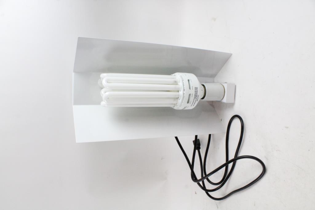Hydrofarm Grow Light Fixture Property Room