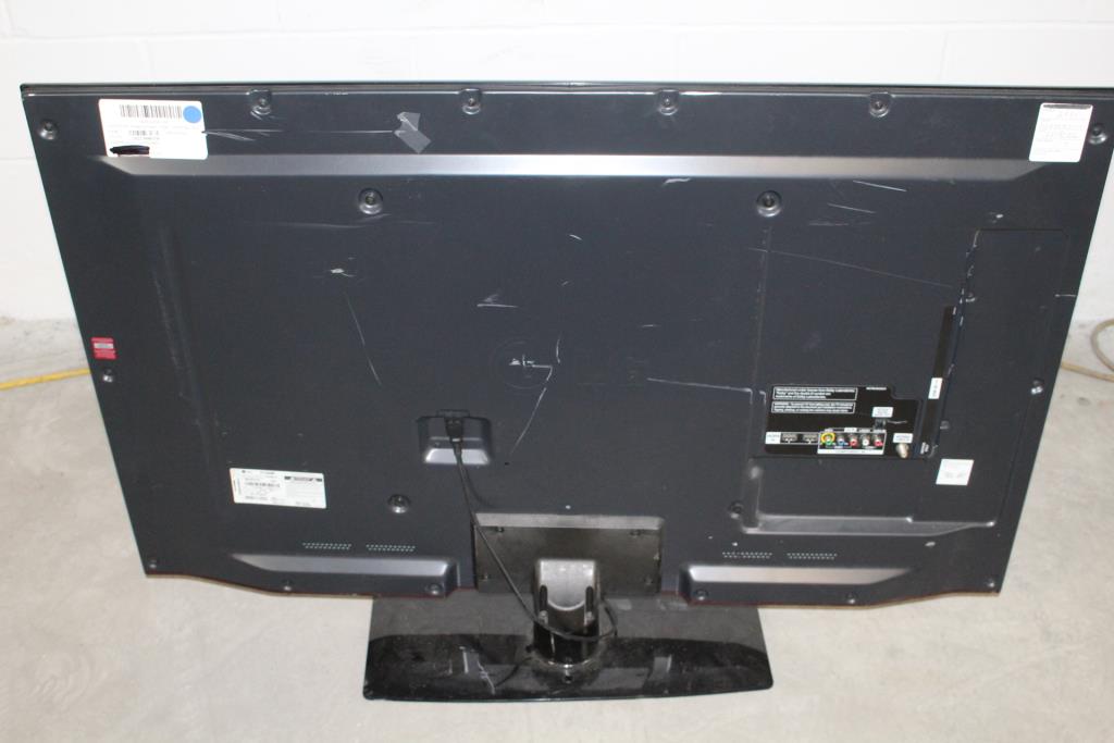 lg 47 quot led tv property room lg 47 quot led tv property room