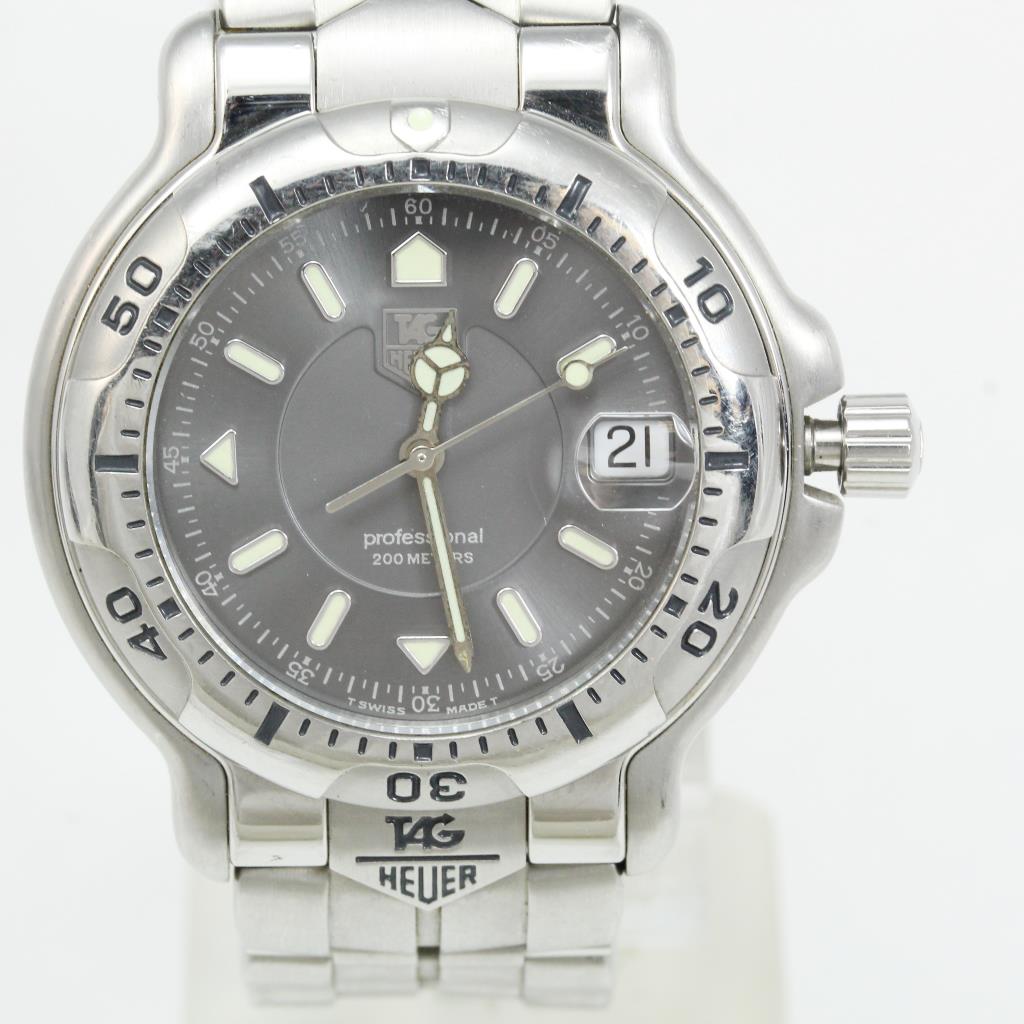 tag heuer professional watch