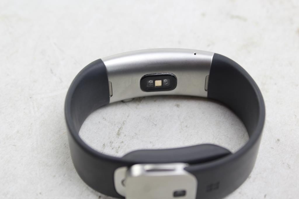 microsoft band 2 fitness tracker smartwatch model 1721 microsoft fitness tracker