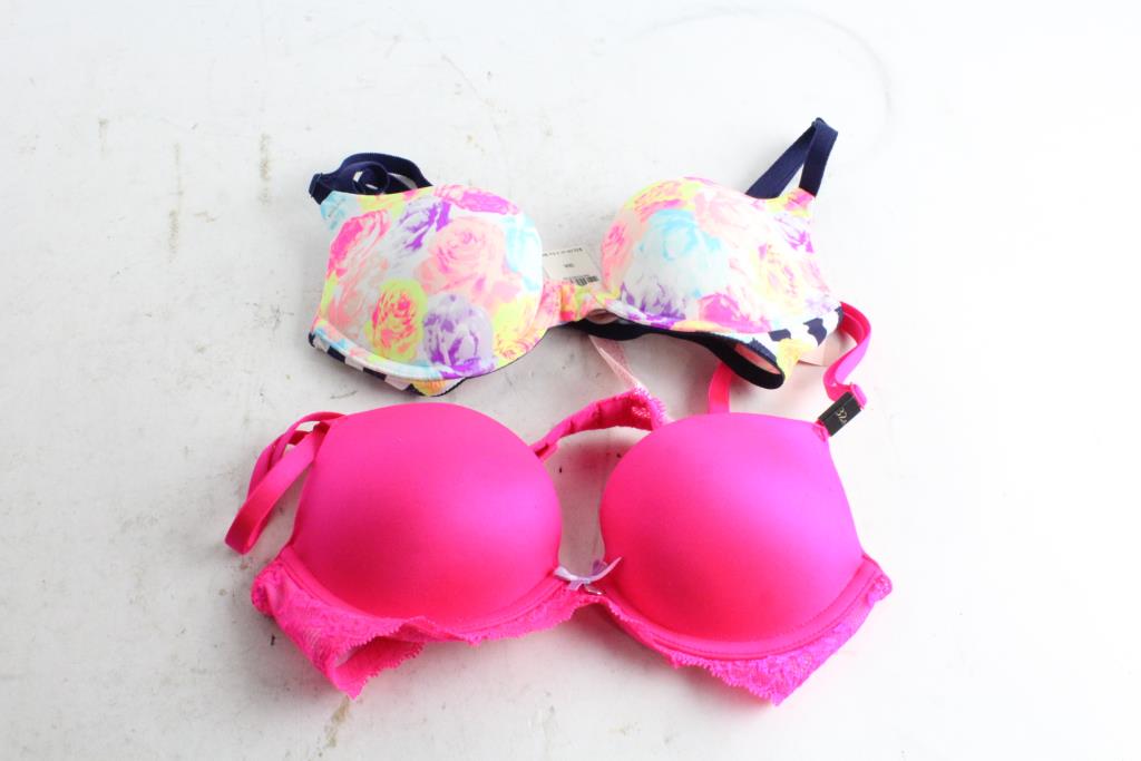 victoria secret bras size 32a 2 pieces property room victoria secret size