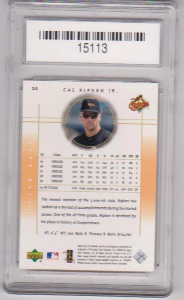 Trading card grading system