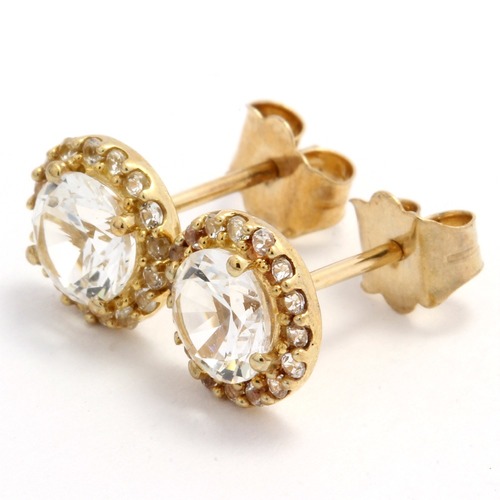 Solid 10k Yellow Gold 1 75ctw Genuine White Topaz Stud Earrings Solid 10k Yellow Gold 1 75ctw Genuine White Topaz Stud Earrings Property Room