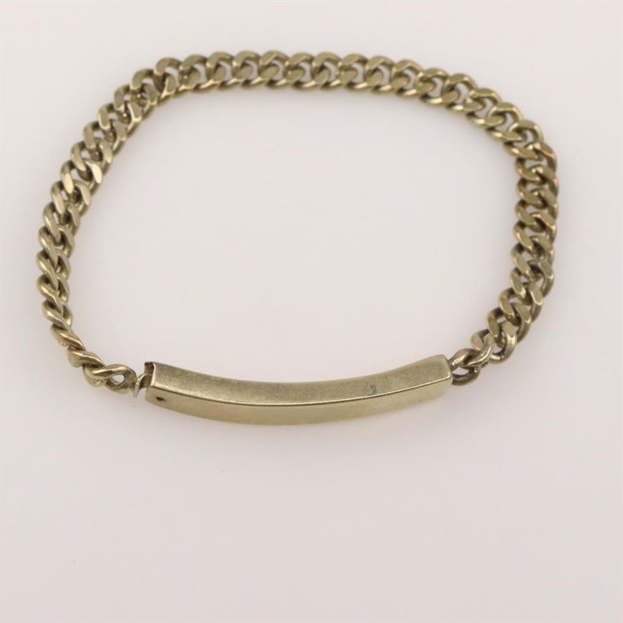 10kt Gold Curb Chain Name Plate Bracelet Property Room