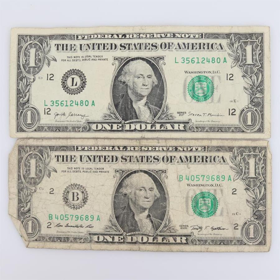 2 US Federal Reserve Notes | Property Room