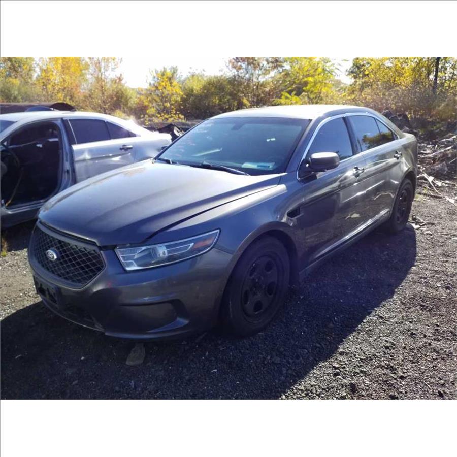 2015 Ford Taurus (Hartford, CT 06114)