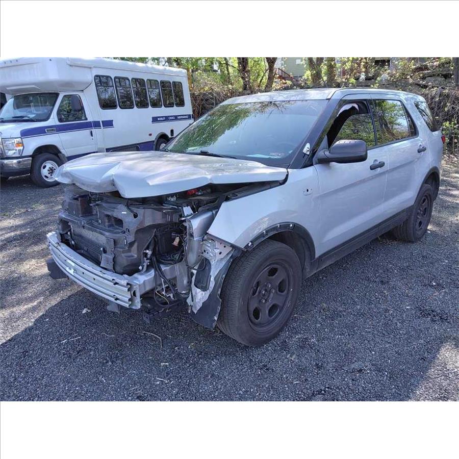 2019 Ford Utility (Hartford, CT 06114)