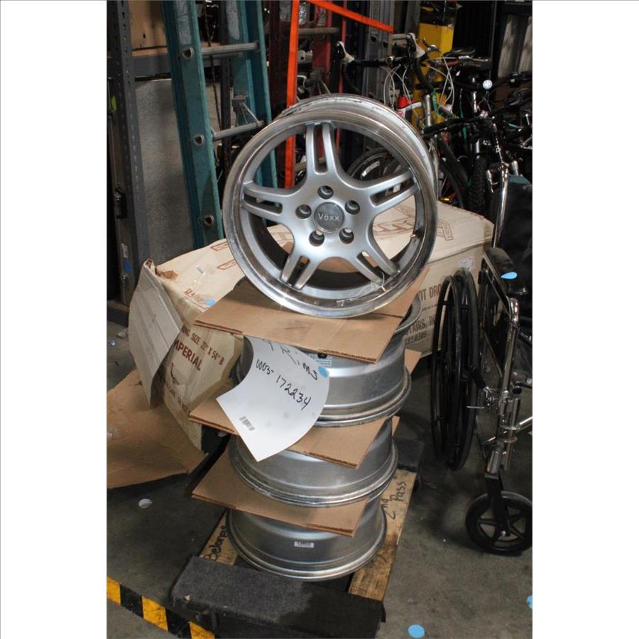 4 Voxx Car Rims With 5 Bolt Patterns Property Room