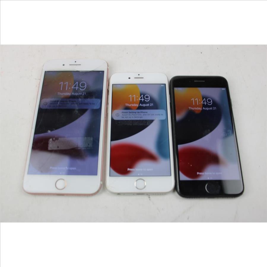 Apple IPhone Lot, 3 Pieces