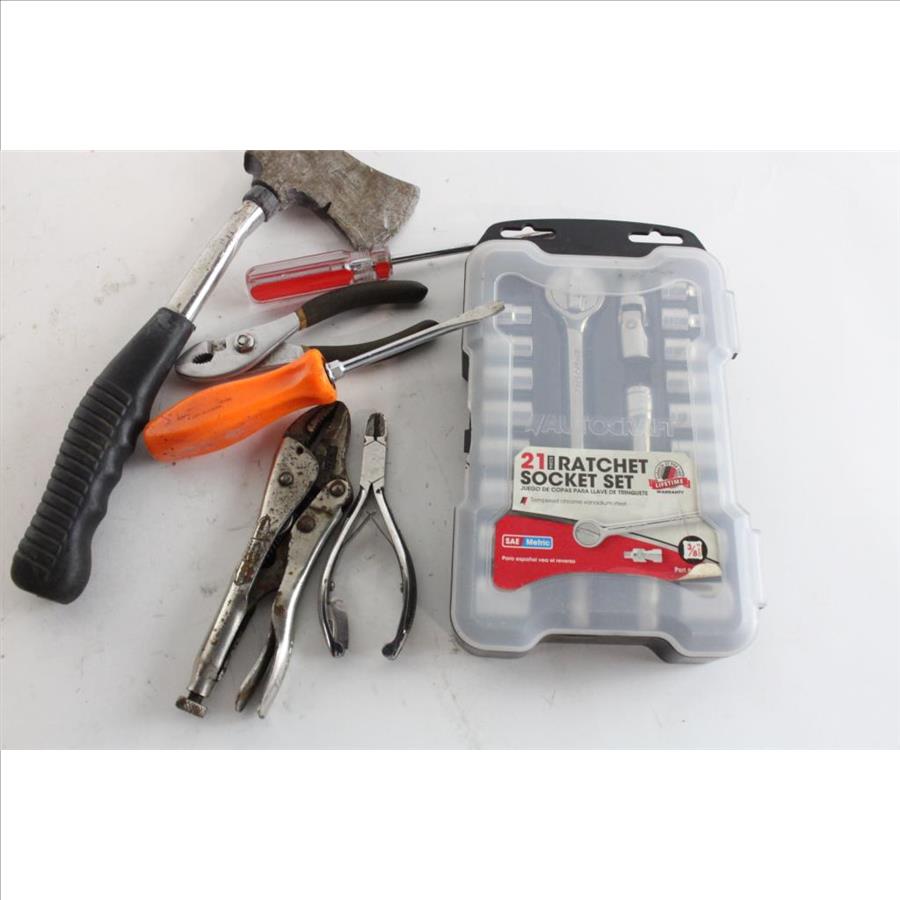 Autocraft Ratchet / Socket Set And More, 4 + Pieces Property Room