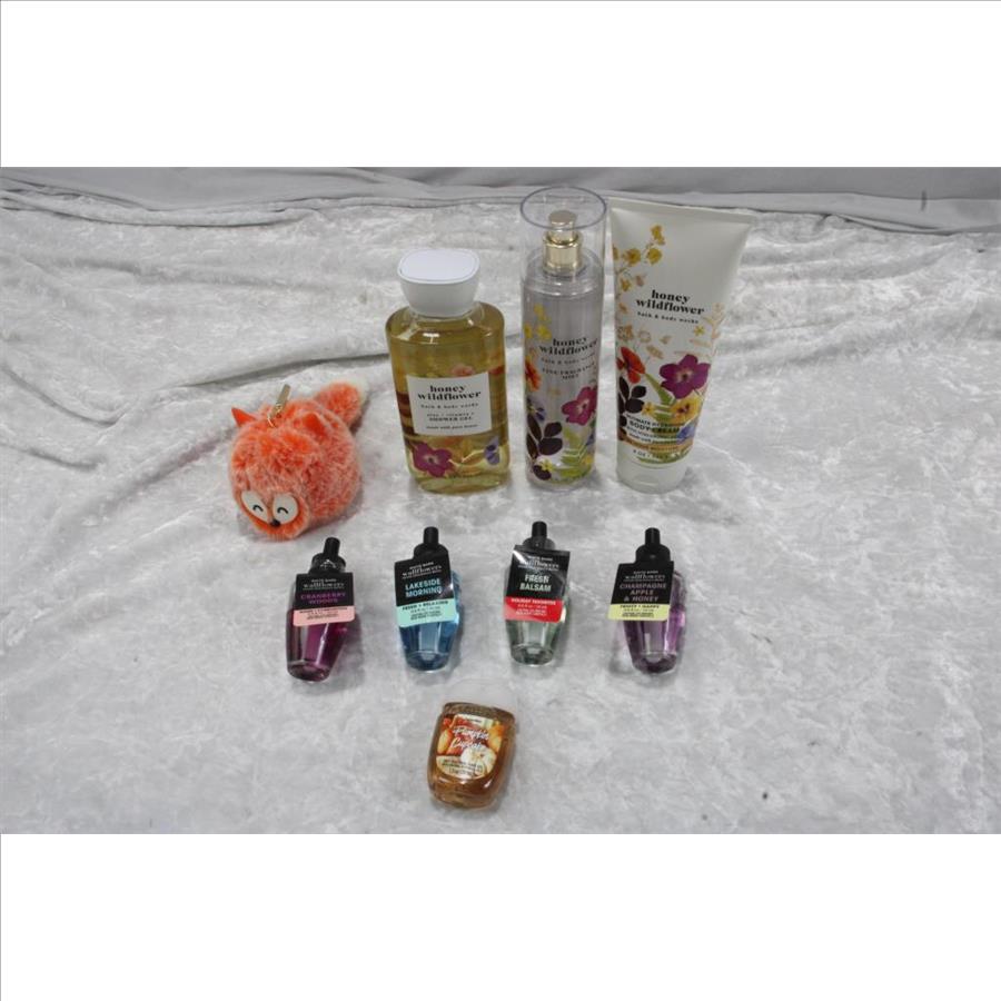 Bath & Body Works Wallflowers, Body Mist And More 10+ Pieces Property Room