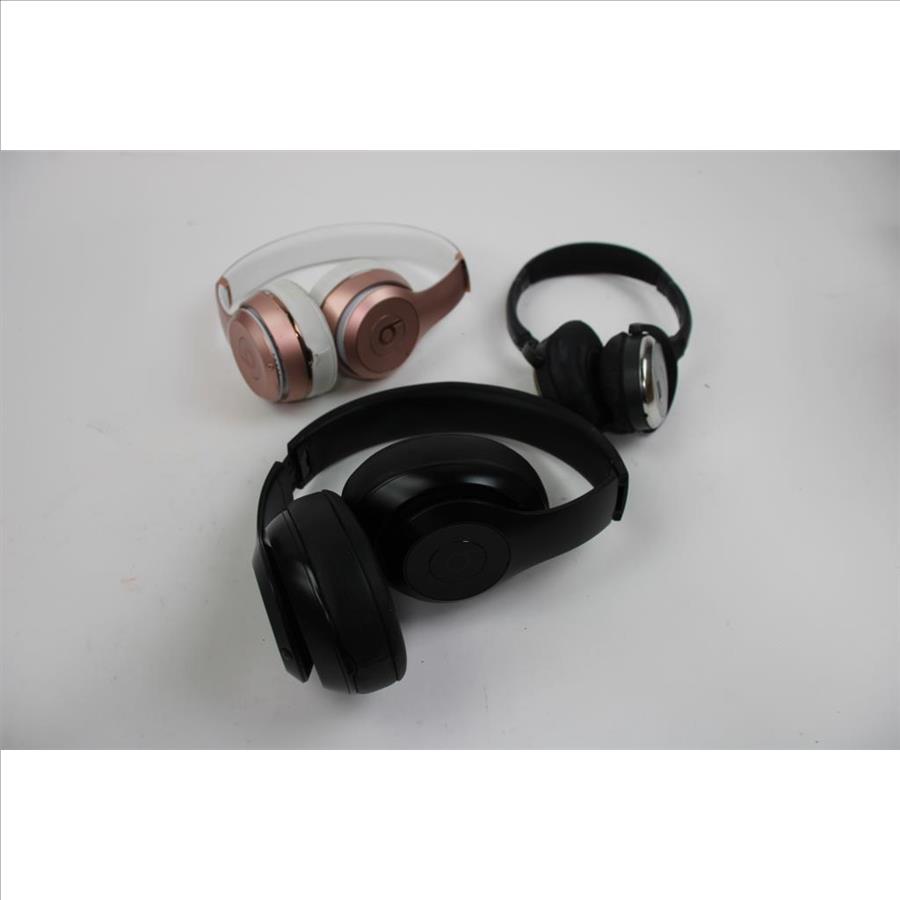 Beats, Bose, Headphones, 3 Pieces