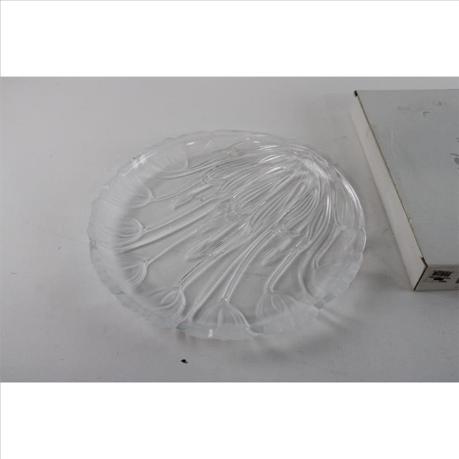 Block Crystal Tulip Platter Property Room