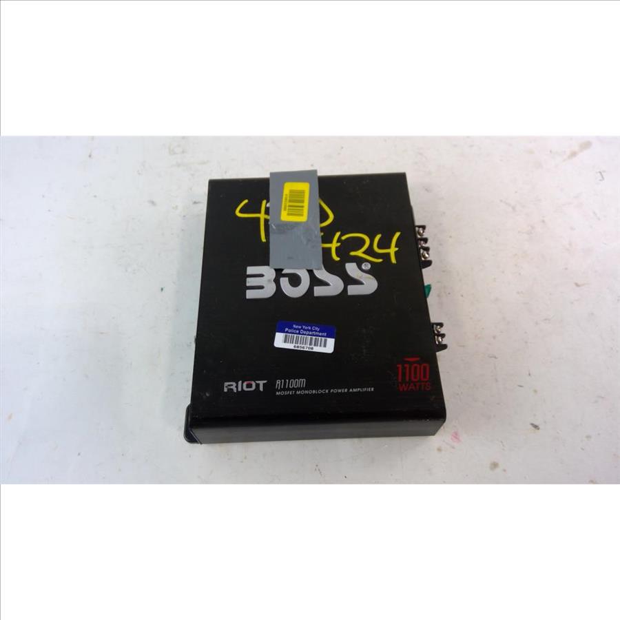 Boss Riot R1100M Power Amplifier