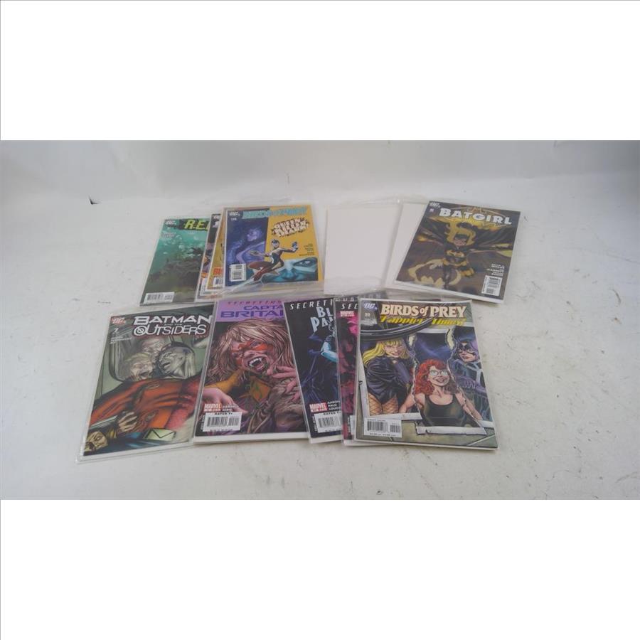 Bulk Comics 10+ Pieces | Property Room