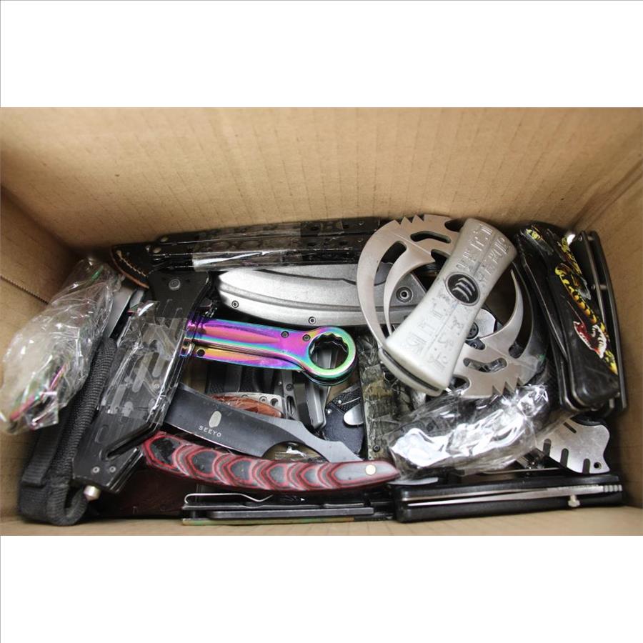 Bulk Lot Of  Knives