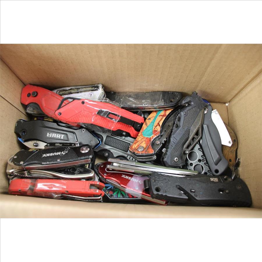 Bulk Lot Of  Knives