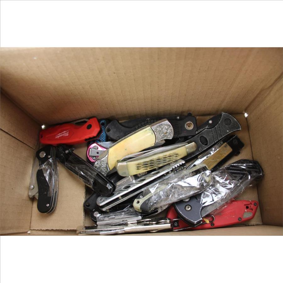 Bulk Lot Of  Knives