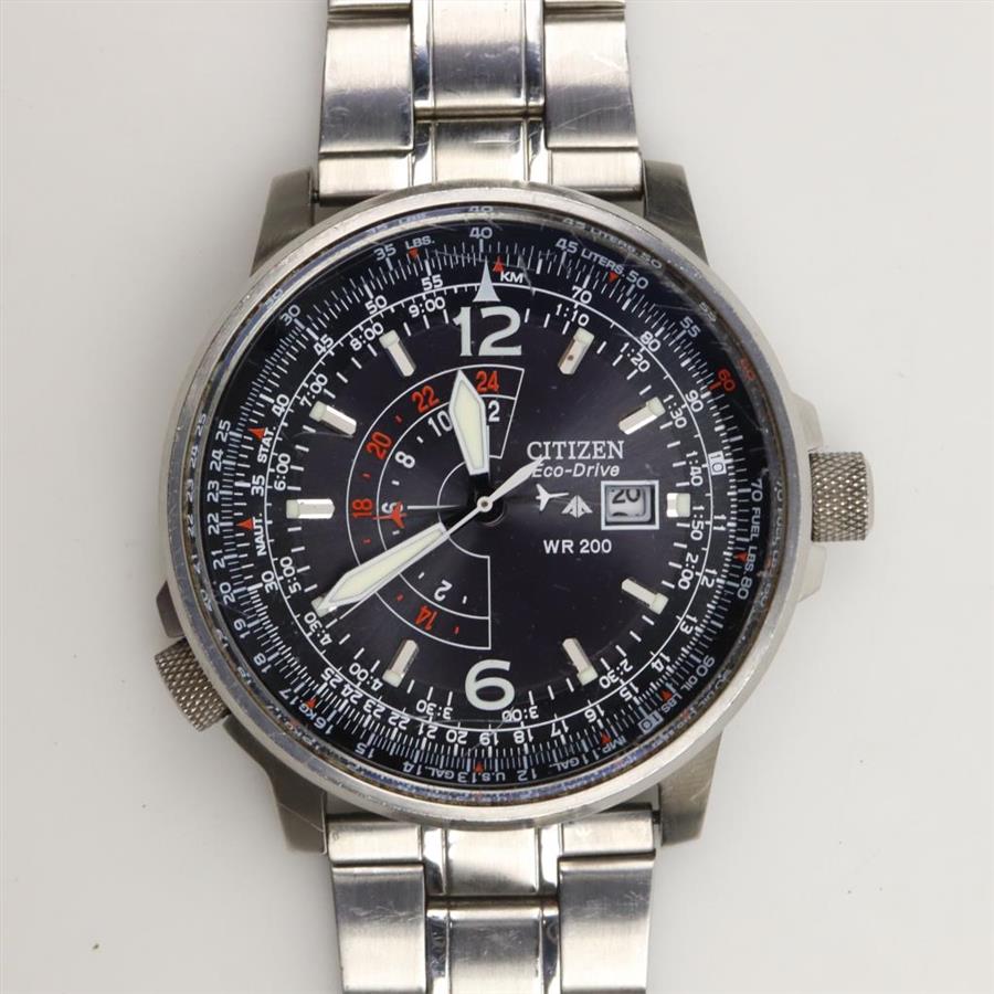 Montre Citizen Promaster Sky Pilot JV2005-58E - Mouvement Eco-Drive U830, Boîtier Acier IP Gris, Étanchéité 20 ATM