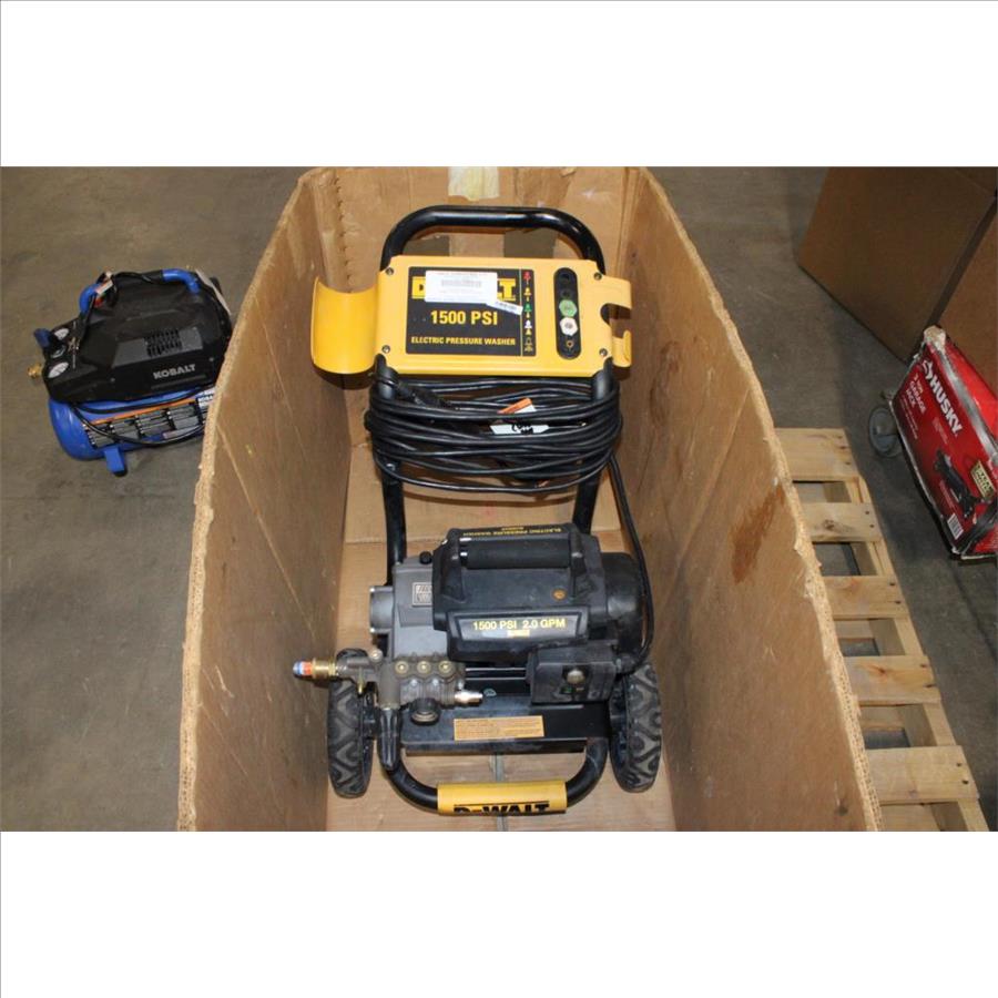 DeWalt 1500 PSI Electric Pressure Washer Property Room