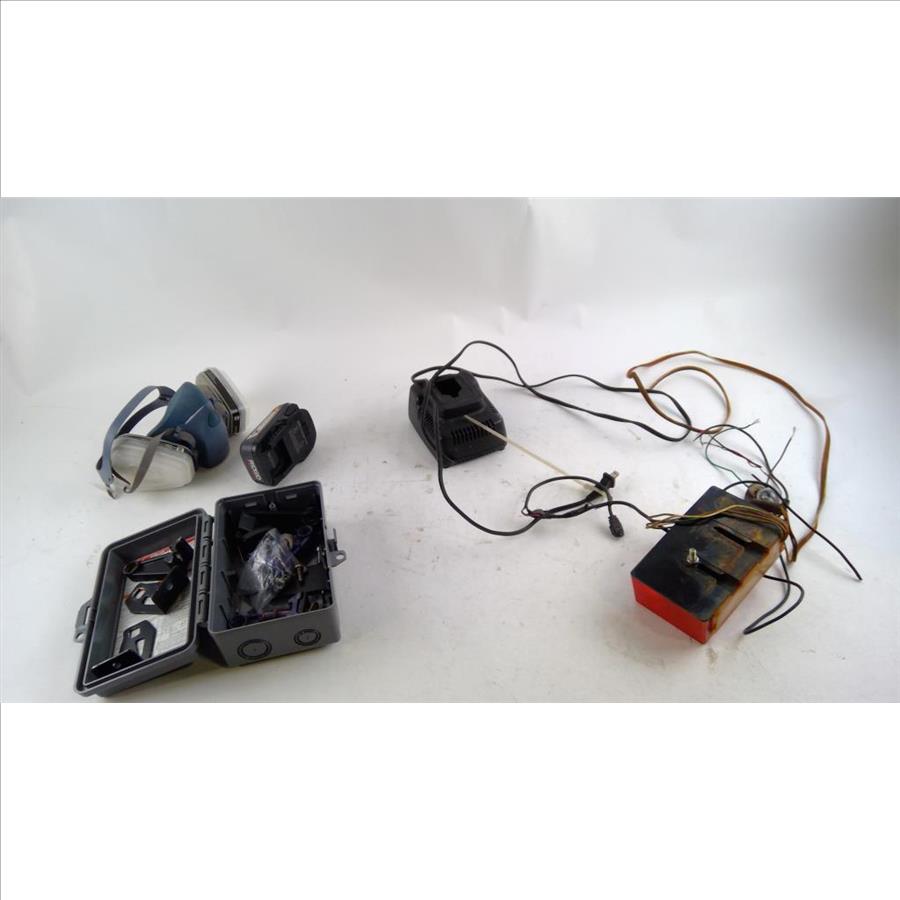 Dewalt Battery Charger And More 10+ Pieces