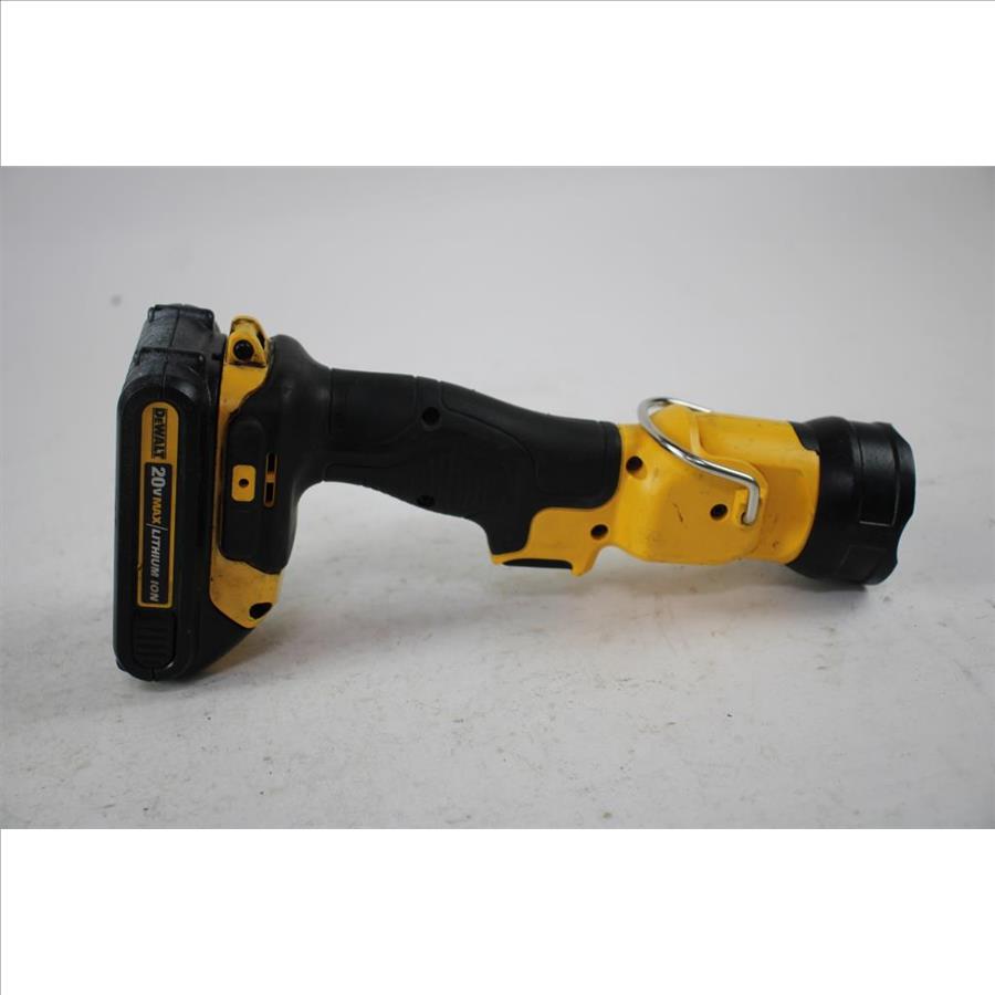 DeWalt Cordless Worklight, DCL040 | Property Room