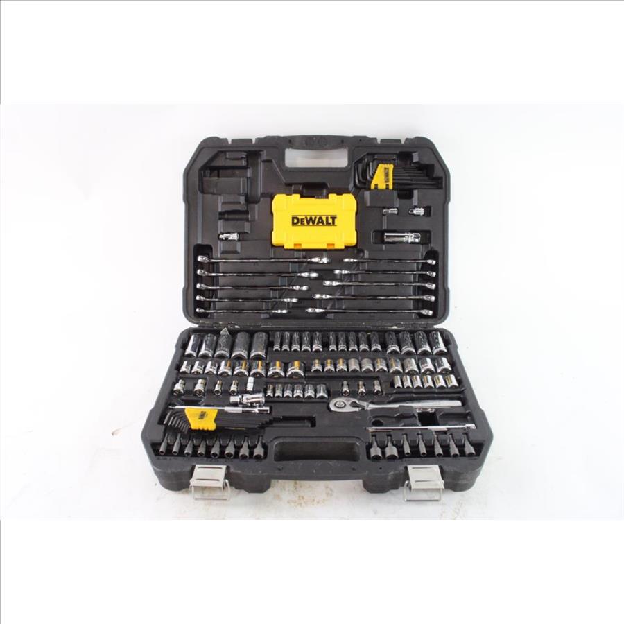 DeWalt Mechanic's Tool Set Property Room