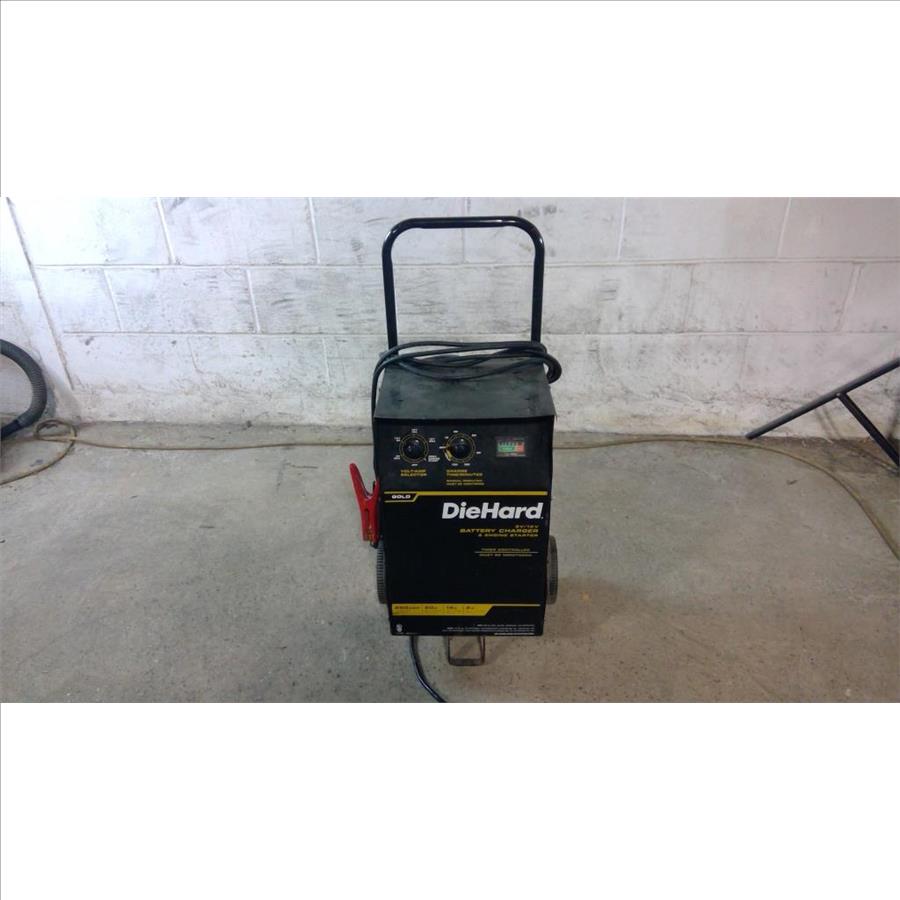 DieHard 6V/12V Battery Charger & Engine Starter Property Room