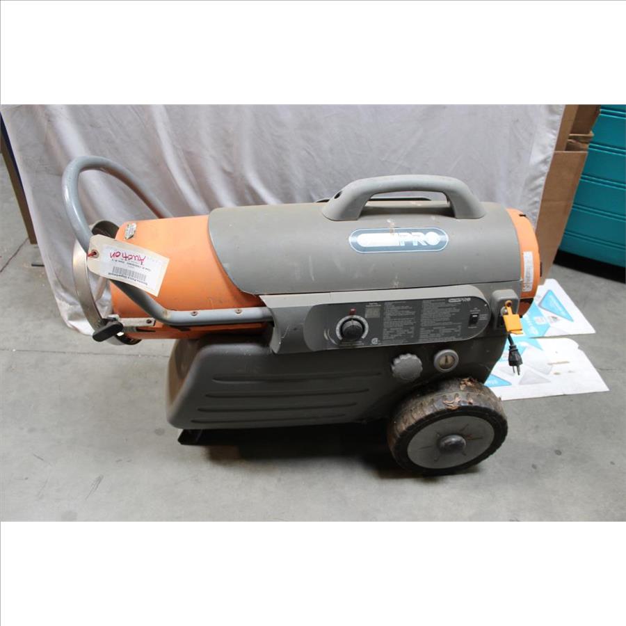 Dyna-glo Pro Portable Kerosene Forced Air Heater | Property Room