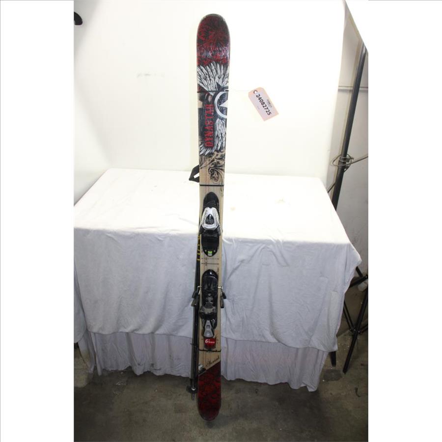 Dynastar Skis