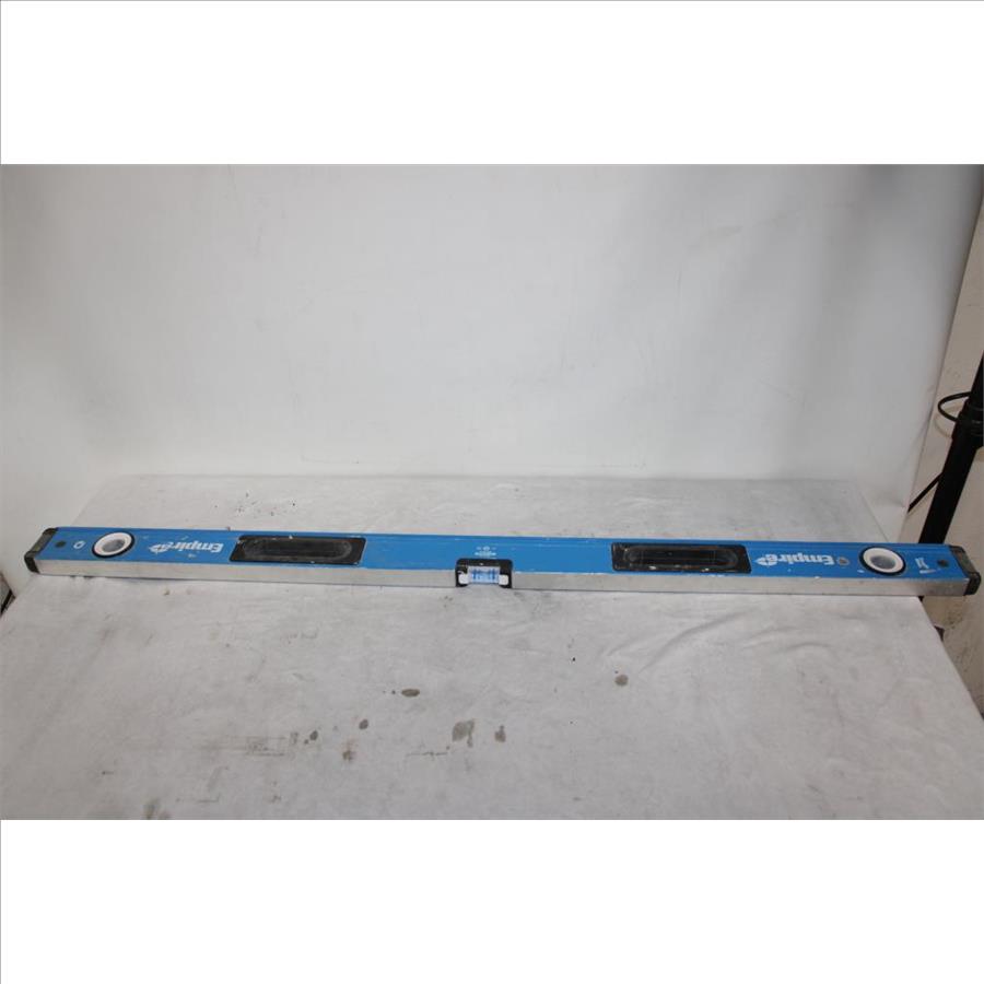 Empire Level, Black Rifle Case
