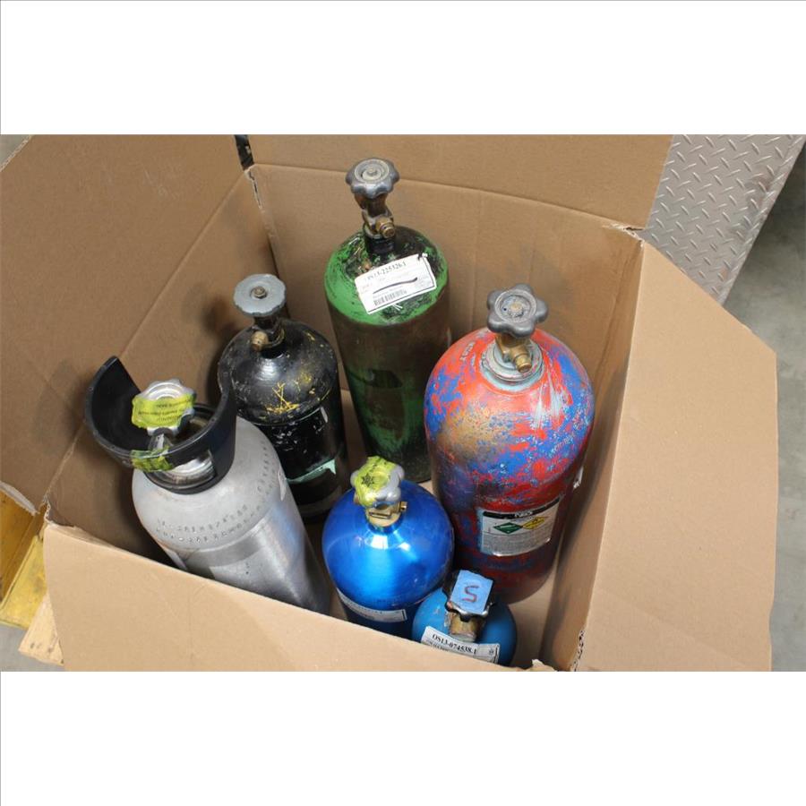 Empty Compressed Gas, Nos, Nitrous Oxide, Carbon Dioxide Tanks