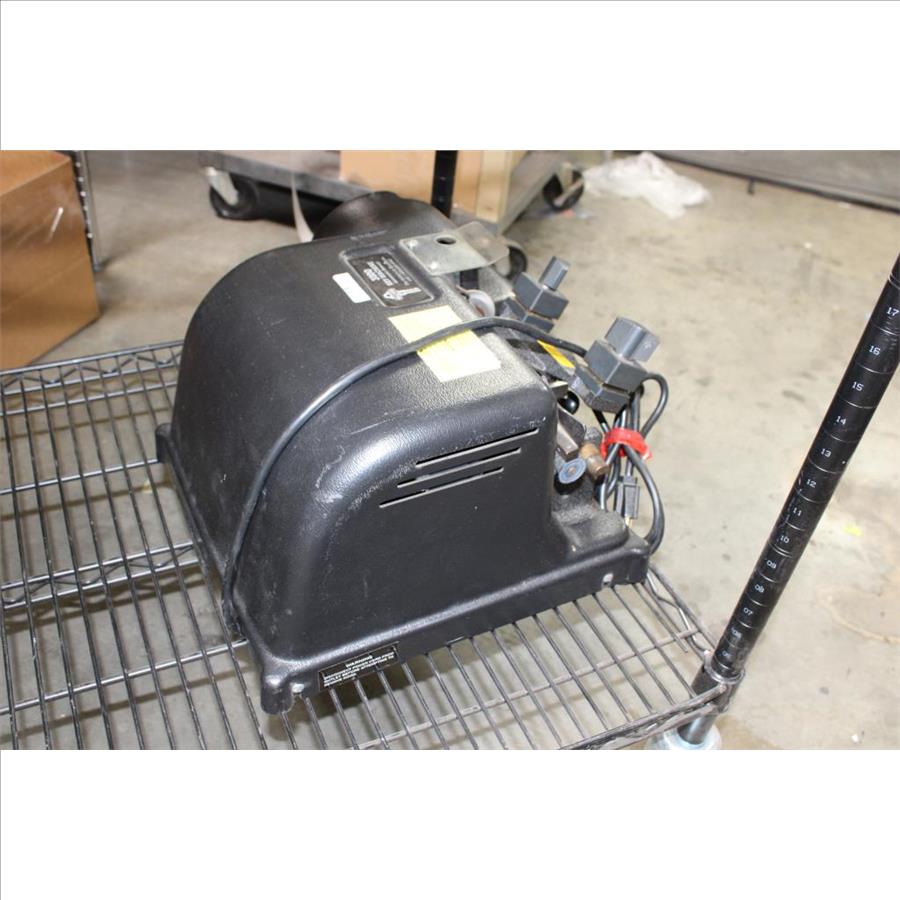 Hillman 3100 Automatic/Manual Duplicating Key And Cutting Machine