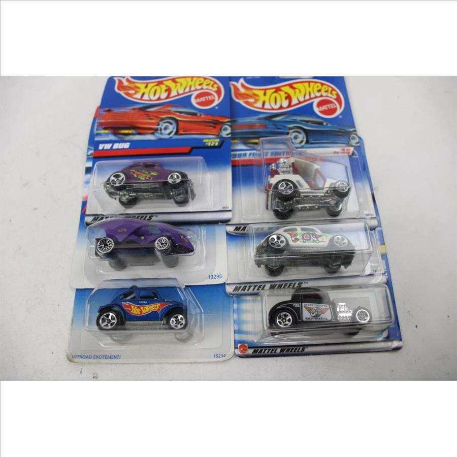 Hot Wheels VW Bug, Fat Fendered '40, Ford Thunderbolt, And More, 10 Pieces