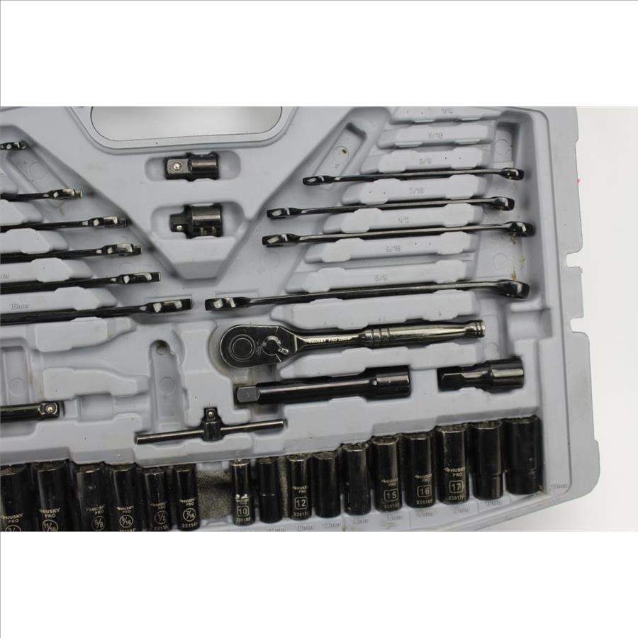 Husky Pro Black Chrome Tool Set Property Room