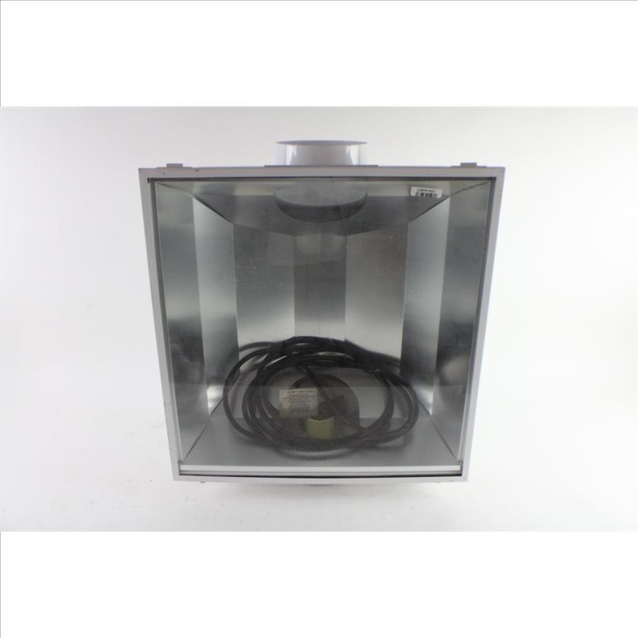 Hydrofarm Radiant Reflector Hood With Sealed Glass Property Room