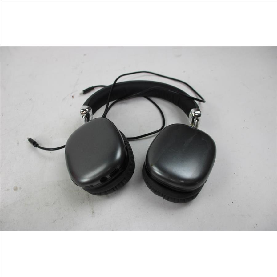 JBL, Apple And More Headphones & Earphones