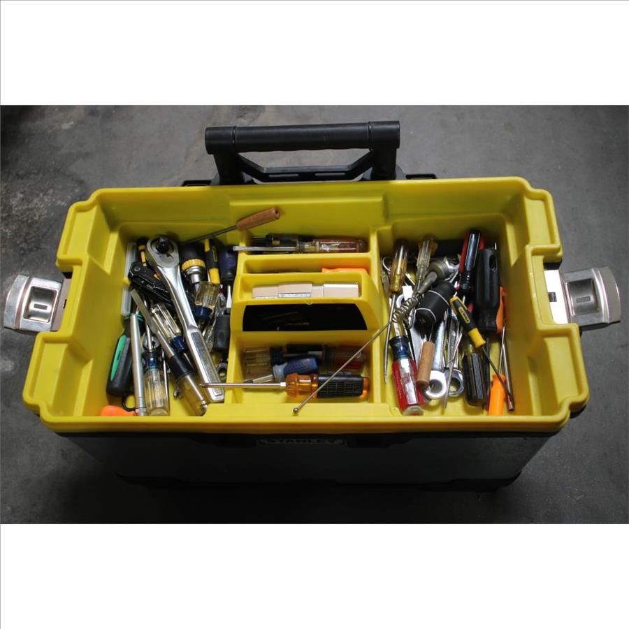 Kobalt 18" Bolt Cutters, Stanley Screwdrivers, And More, 100+ Pieces