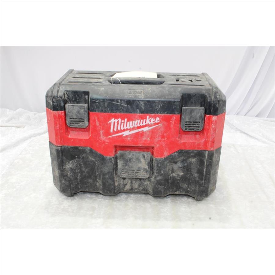 Milwaukee 2 Gallon Wet/ Dry Vacuum Property Room