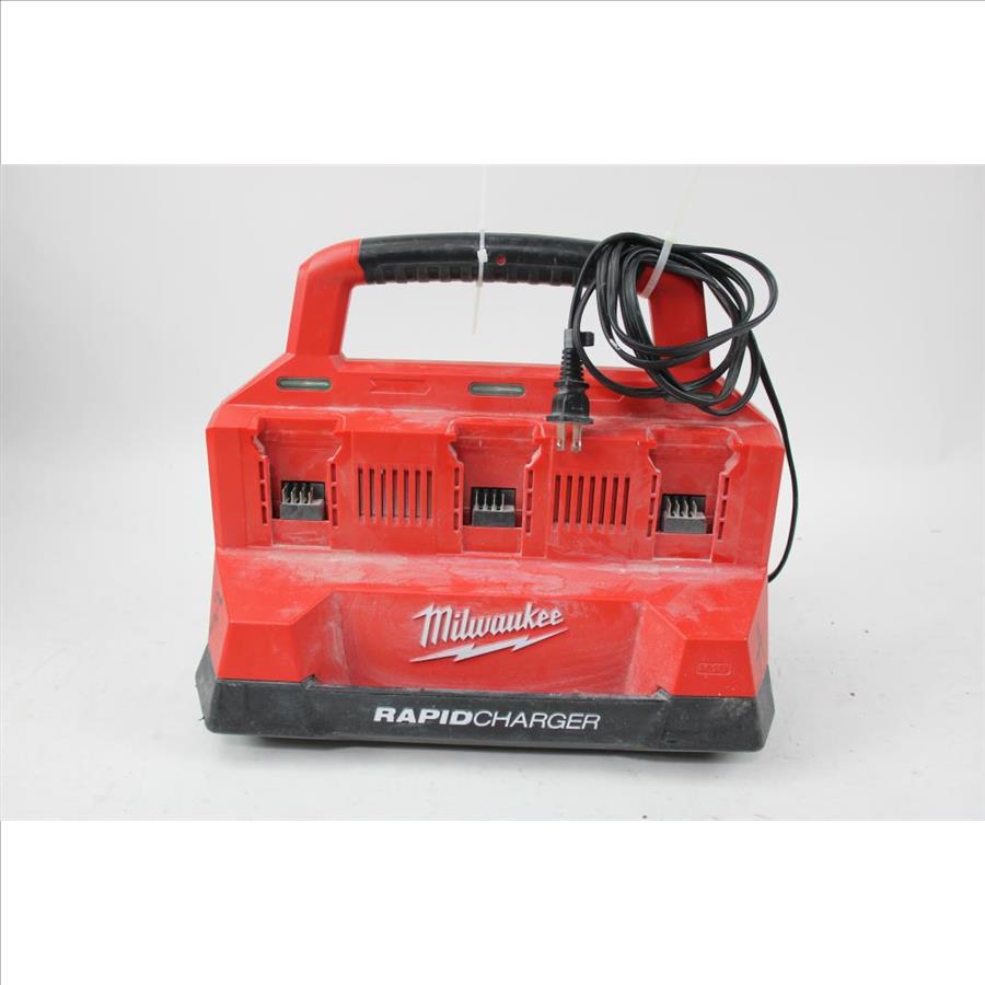 Milwaukee, Packout Six Bay Rapid Charger