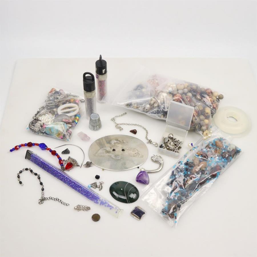 Mixed Jewelry And Craft Supplies, 1+lbs Pieces Property Room