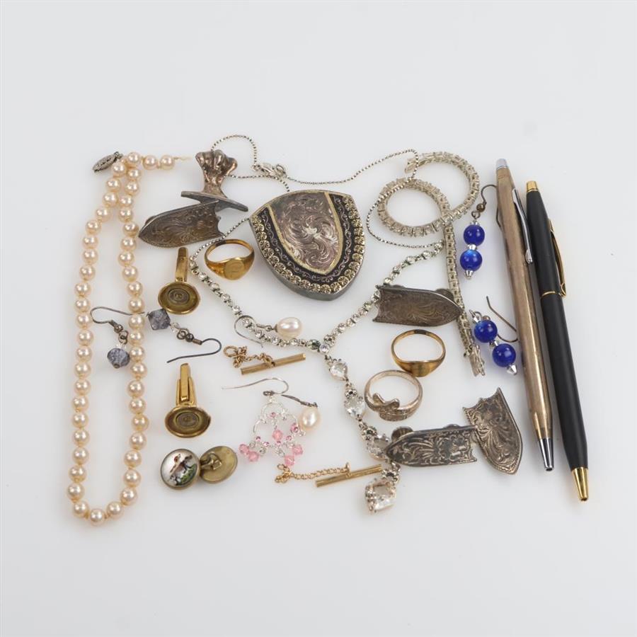 Mixed Jewelry And Cross Pens, 17+pieces