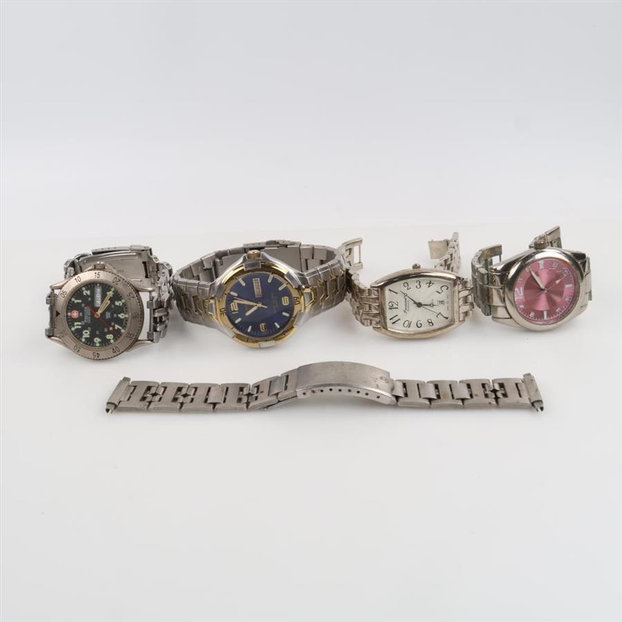 Mixed Watches With Watch Parts, 4+ Watches