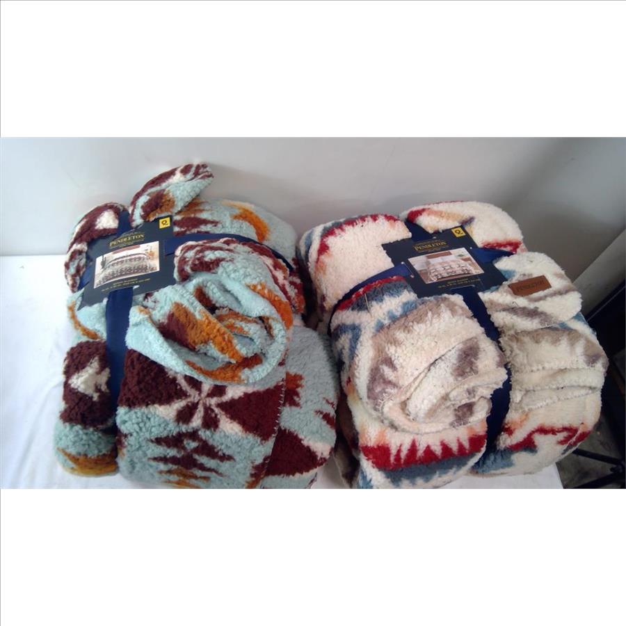 Pendleton Queen Blankets, 2 Pieces Property Room