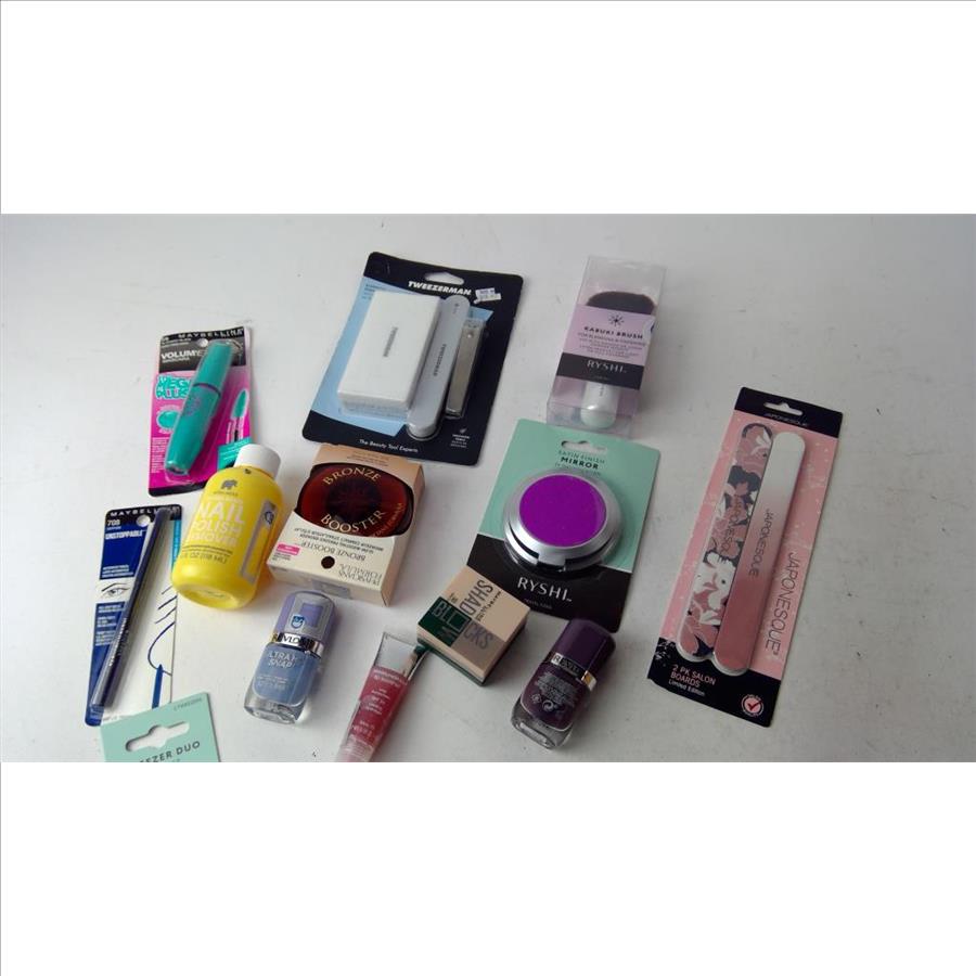 Physicians Formula, Maybelline, And More Makeup Bulk Lot, 13 Pieces