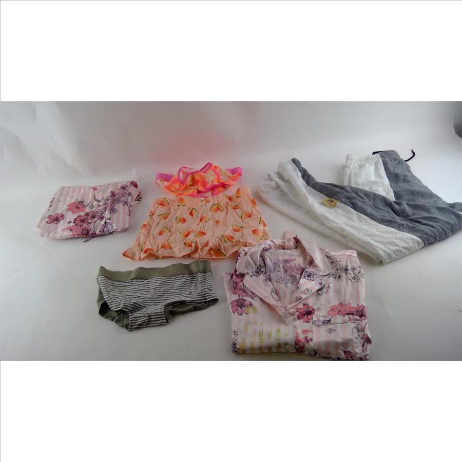 Pink Underwear And More 5+ Pieces