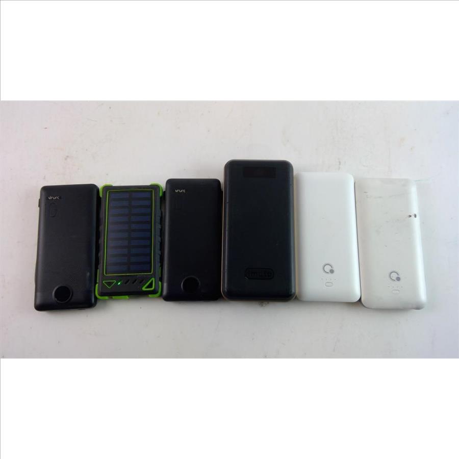 Portable Chargers Bulk Lot, 6 Pieces Property Room