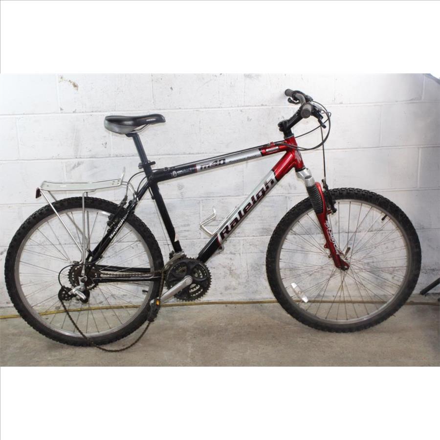 raleigh m40 mountain bike specs